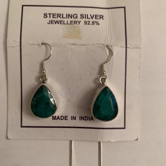 Sterling Silver Emerald Set and 16" Chain - NEW - Picture 3 of 6